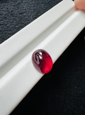 碧玺素面椭圆卢比来9.65ct正红色戒面玻璃光泽高光感11.3*14.5mm