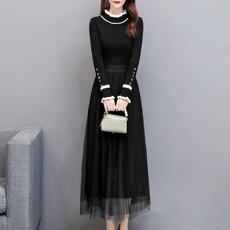 百搭风新款半高领黑色针织连衣裙