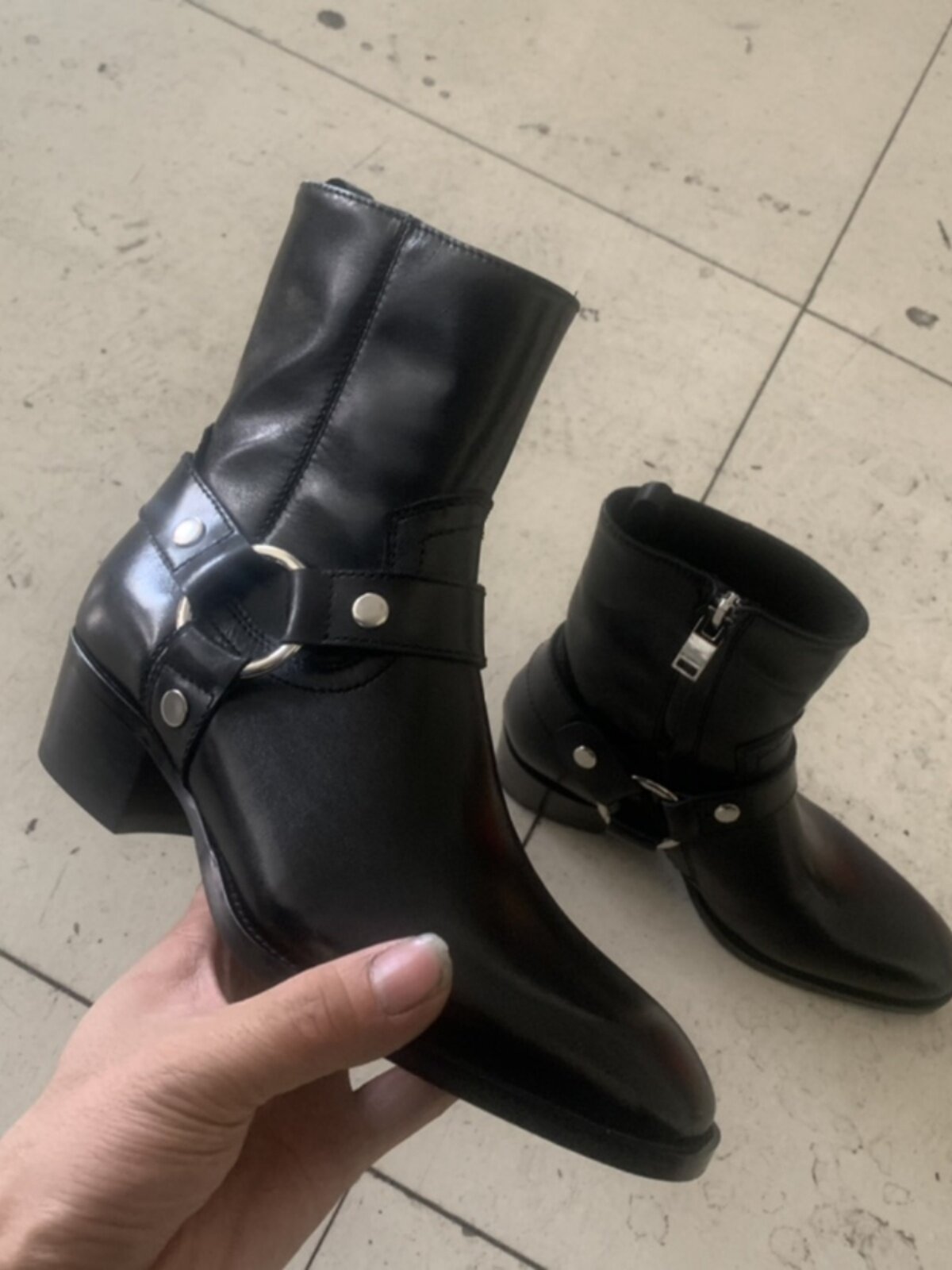 thumbnail for Martin Boots Men's Spring Summer 2026 New Fashion Personality Pointed Toe Black Cowhide Side Zipper Chelsea Breathable Tide