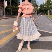 荷叶边泡泡袖一字领露肩短款娃娃衫女2020夏装韩版洋气格子衬衣女