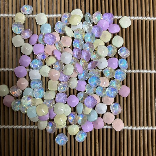 美甲钻摩卡高品质胖方钻10颗玻璃钻立体珍珠糖果色混装随机色清理