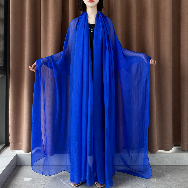 超大百搭纯色宝石蓝丝巾女新款时尚广场舞纱巾薄高档妈妈围巾披肩