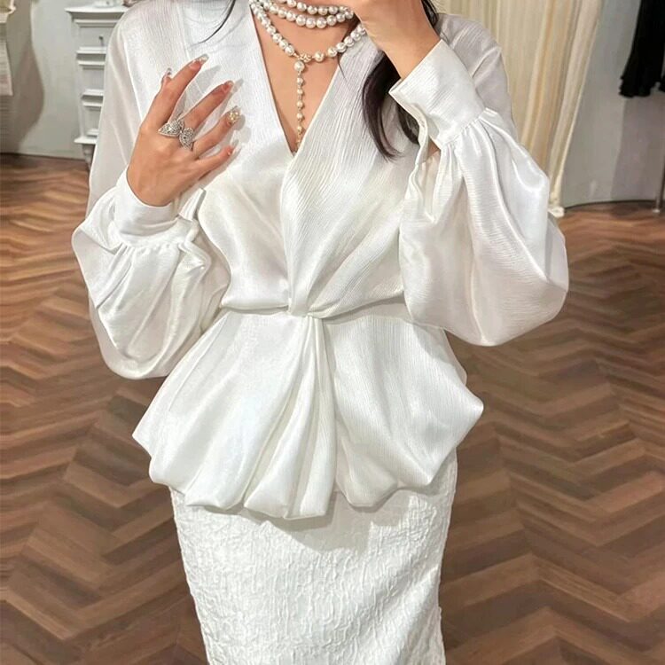 白色缎面V领灯笼袖收腰系带女套装优雅气质时尚套装