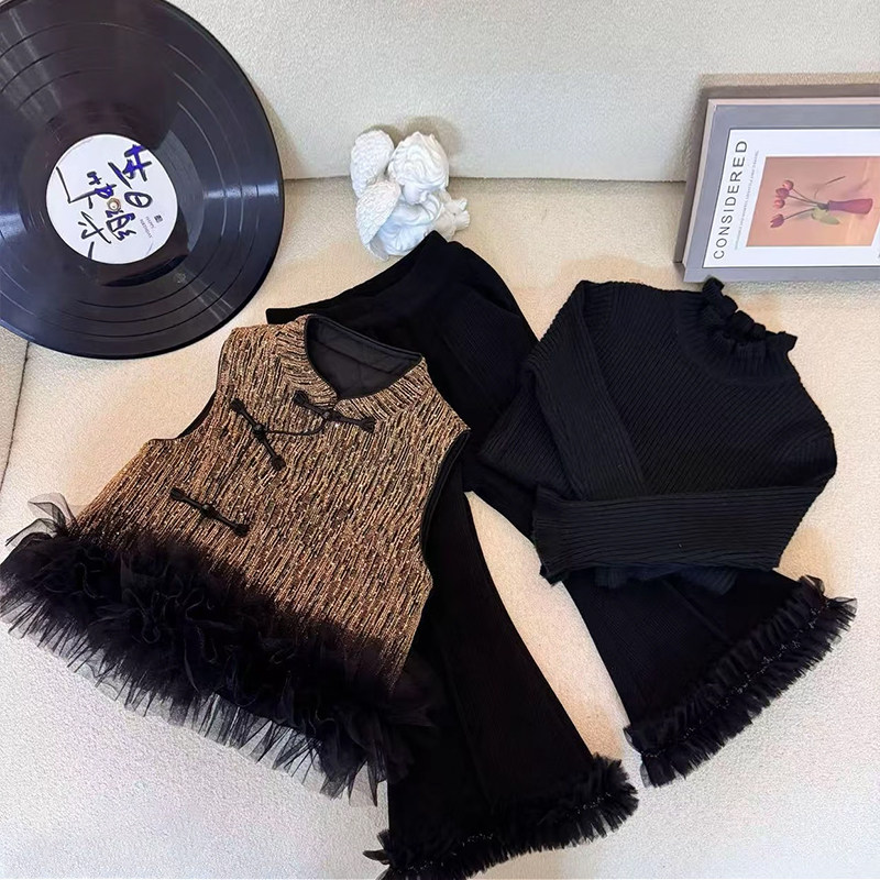 女童秋冬2025新款套装女小童马甲打底衫喇叭裤女孩休闲洋气三件套,童装/婴儿装/亲子装,套装,淘宝优惠券,粉丝福利购,淘宝优惠卷