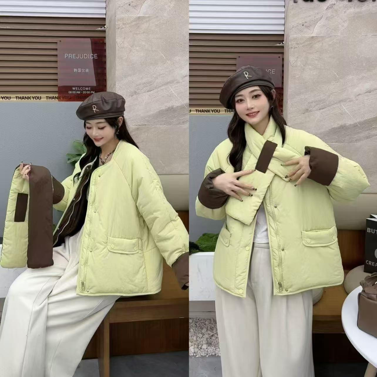 色卡时尚休闲百搭撞色带围脖大码女冬季新款减龄圆领外套潮L11#