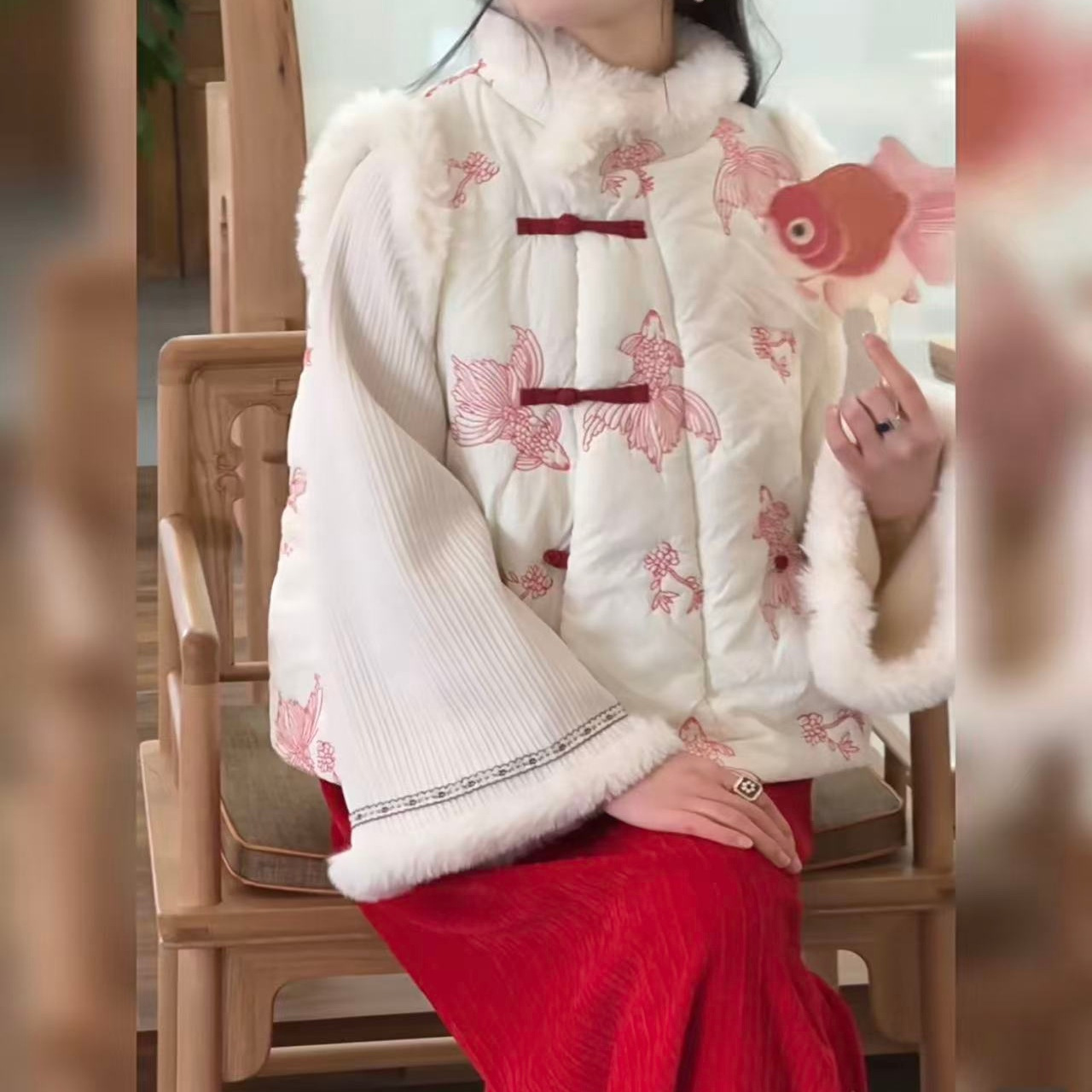 中式国风加绒加厚保暖刺绣马甲女文艺宽松百搭时尚背心潮F15