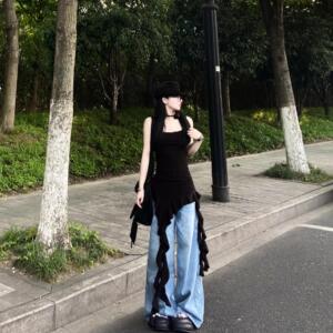 设计感不规则荷叶薄款吊带背心女2025夏季修身显瘦外穿无袖上衣潮