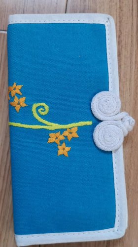 纯棉布羌族特色刺绣花朵夹卡包