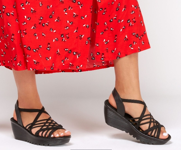 skechers斯凯奇增高露趾凉鞋