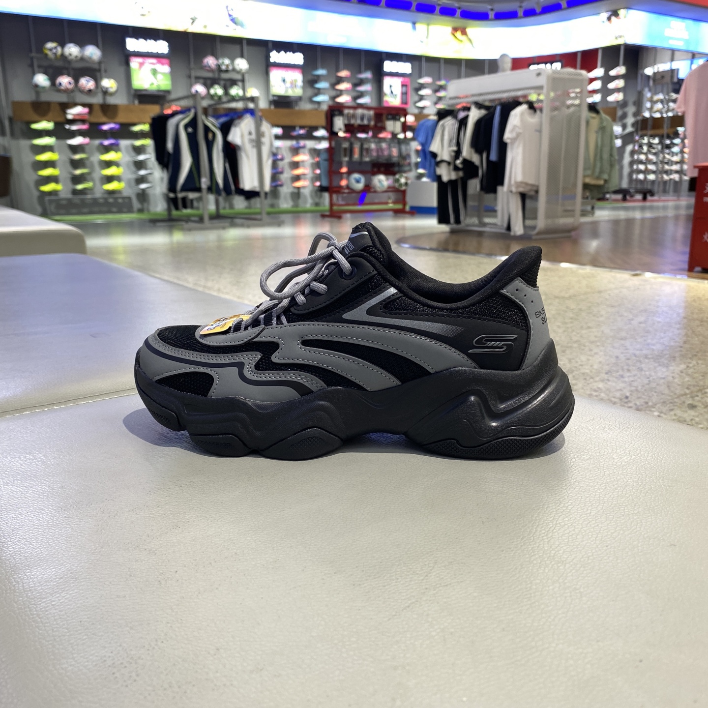 skechers斯凯奇情侣款运动鞋厚底缓震休闲鞋闪穿鞋 117687 118332