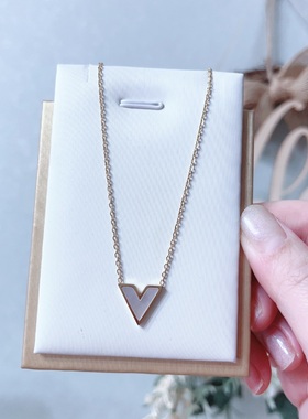 新款项链女生时尚轻奢小众设计感锁骨链新款网红气质百搭颈链2034