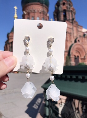 饰品花苞珍珠电镀金精致女人半透花瓣时尚仙女耳钉耳环耳夹88103