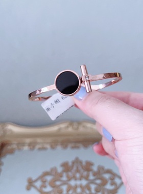 新款轻奢款圆形气质手镯钛钢金色百搭极简风不易褪色网红手环A610