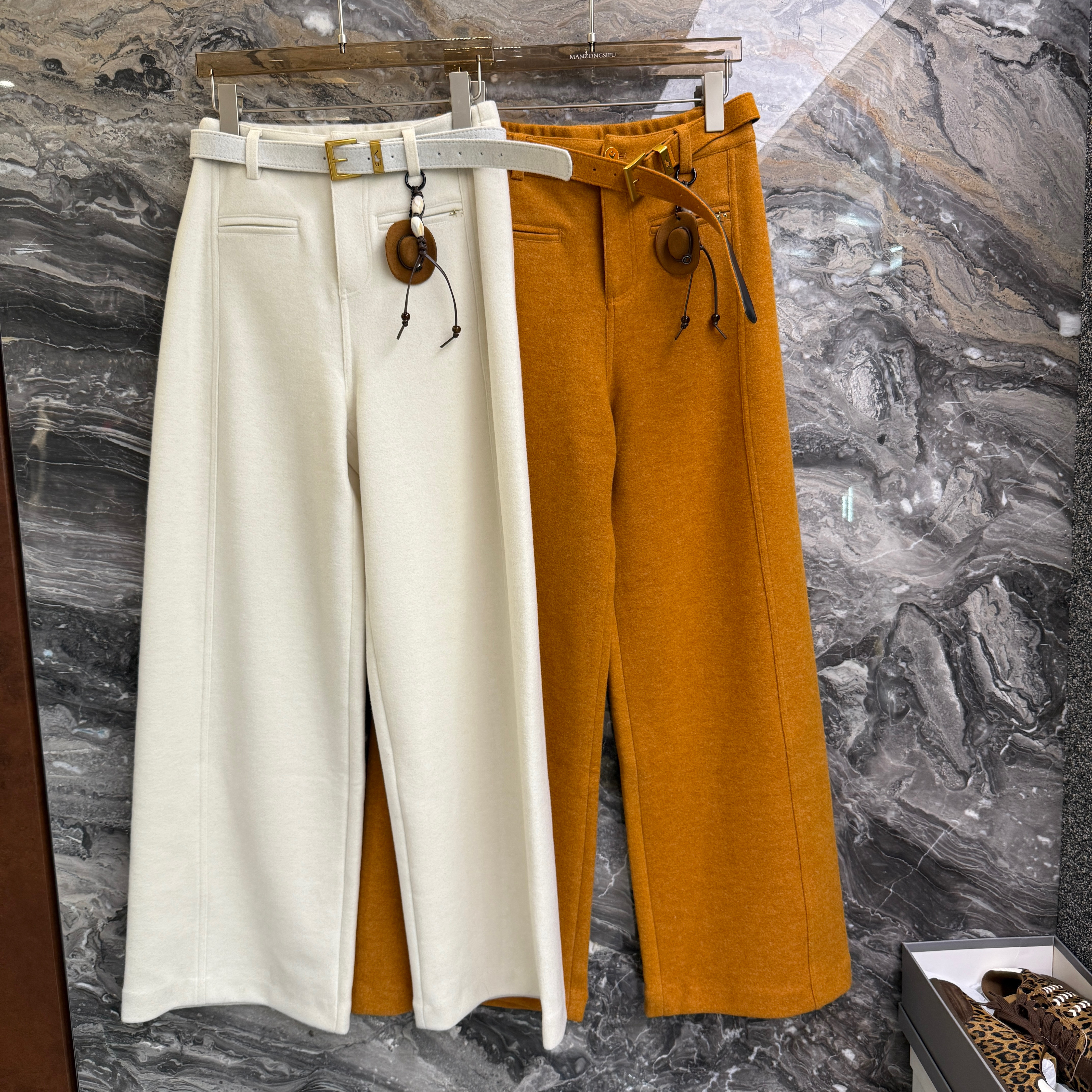 欧洲站2025秋冬新款高腰皮带款腰部挂饰纯色时尚毛呢宽松阔腿裤女,女装/女士精品,西装裤/正装裤,淘宝优惠券,粉丝福利购,淘宝优惠卷