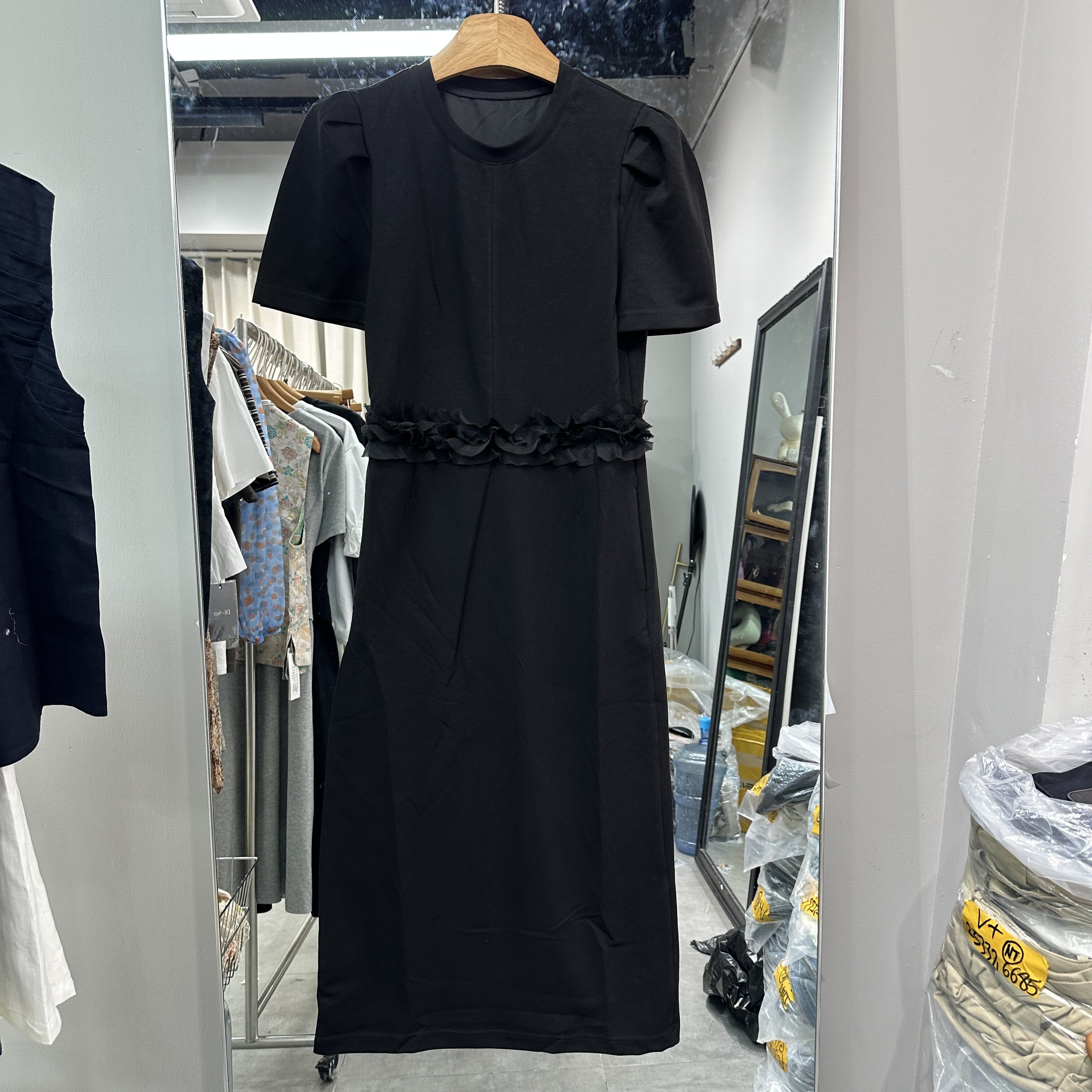 欧洲站2026夏季新款圆领显瘦木耳花边短袖时尚赫本风女连衣裙2090