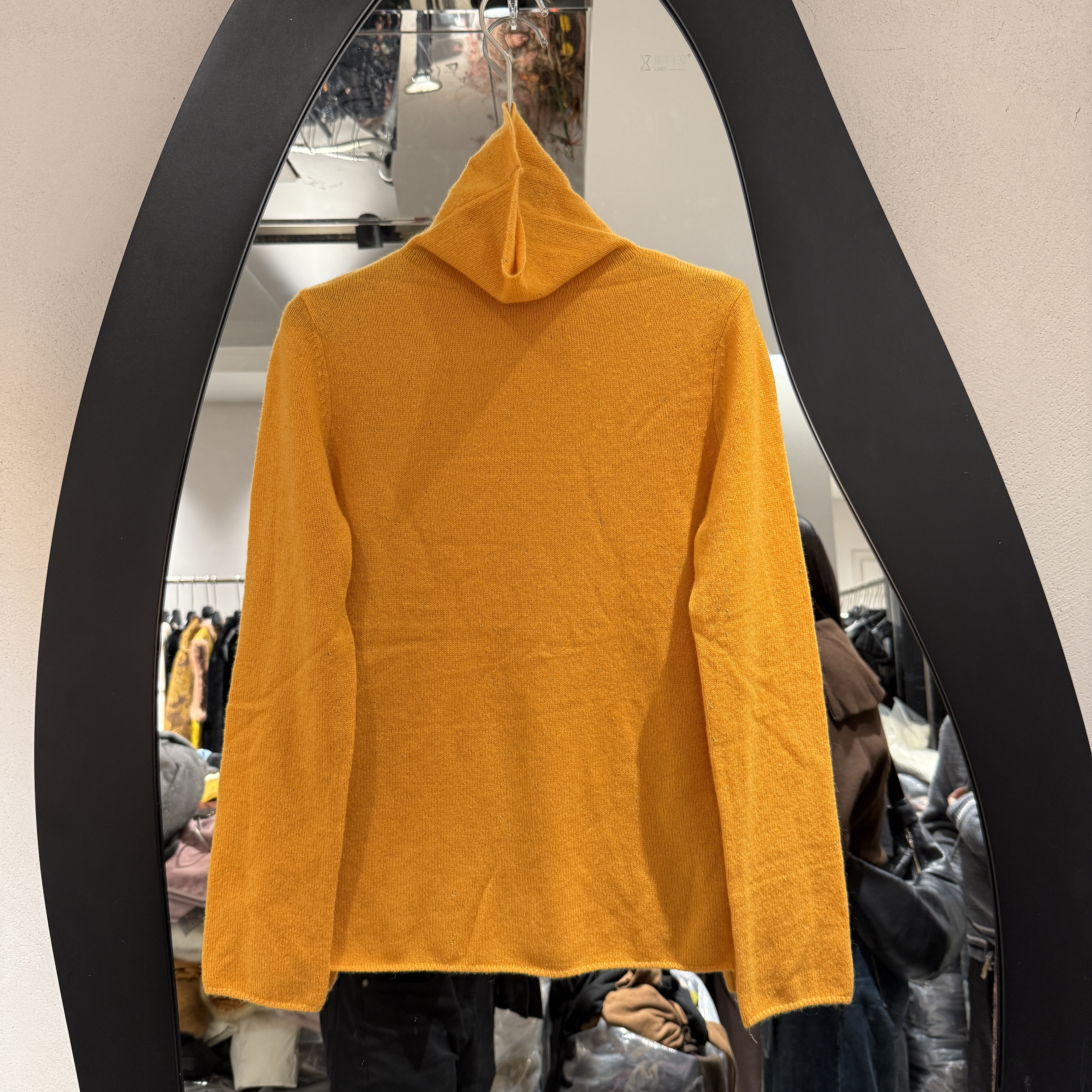 欧洲站2025冬季新款高领纯色百搭显瘦慵懒风山羊绒女士针织打底衫