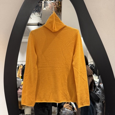 欧洲站2025冬季新款高领纯色百搭显瘦慵懒风山羊绒女士针织打底衫