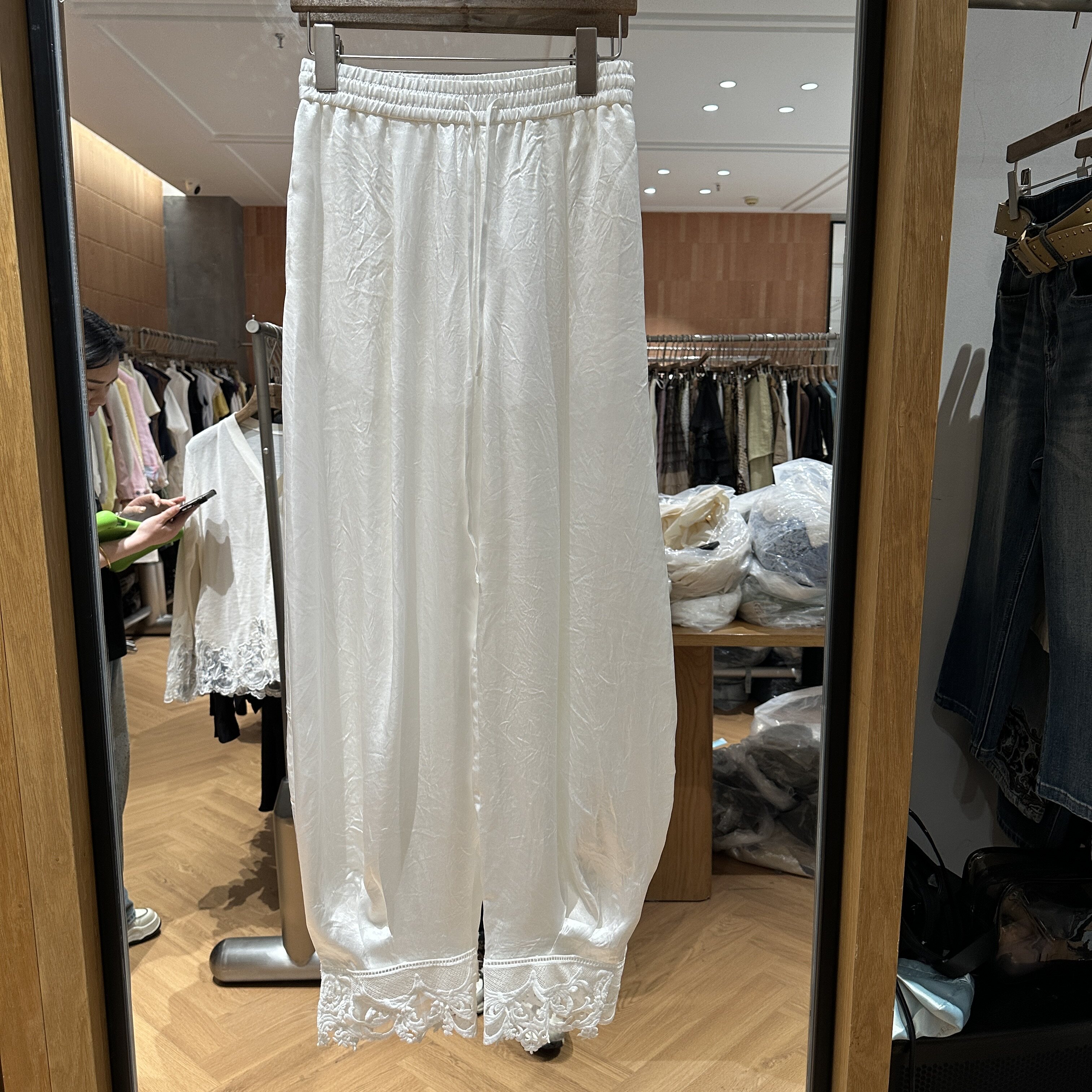 欧洲站2026夏季新款松紧腰裤脚刺绣显瘦舒适百搭宽休闲裤女123013