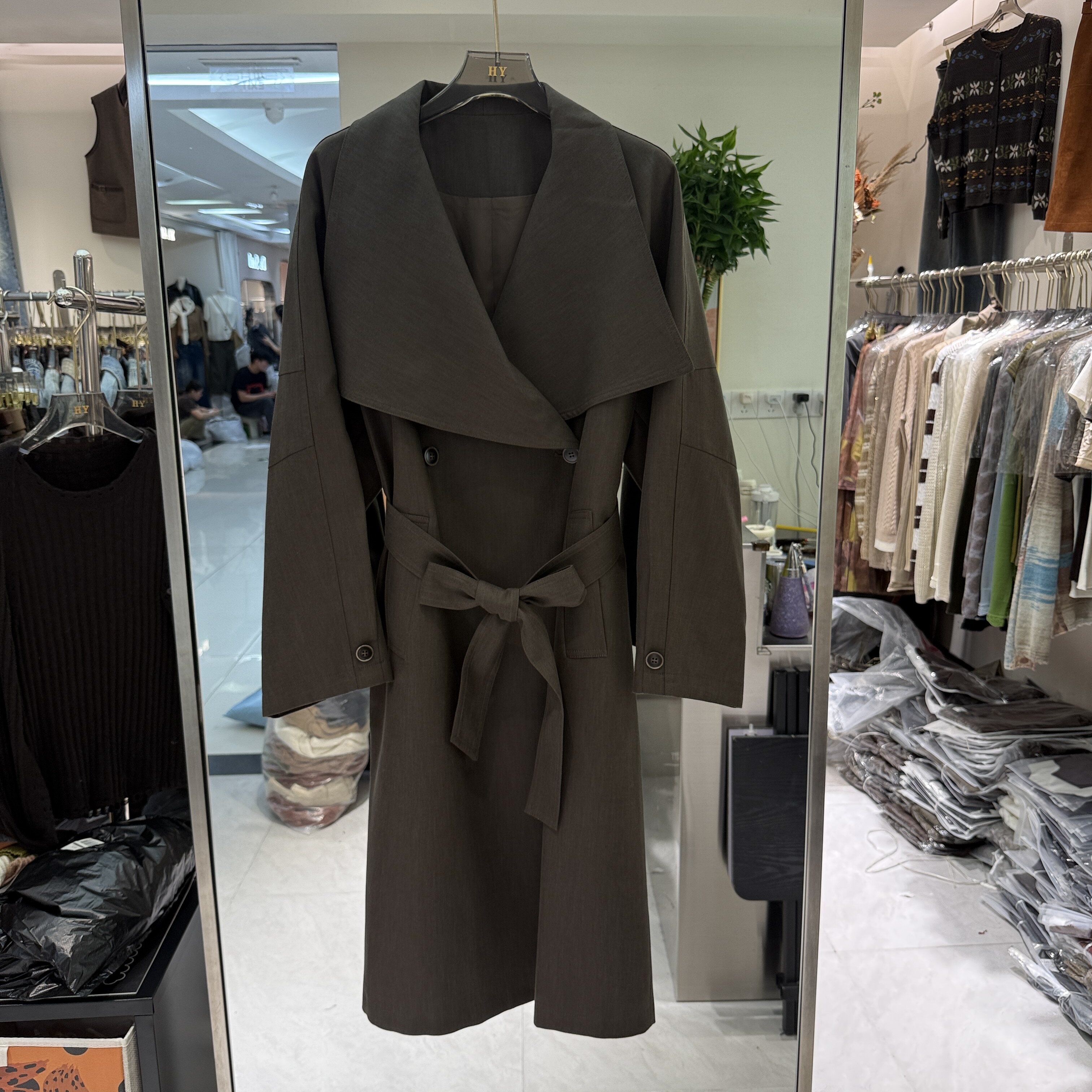 可可家欧货2026秋新品洋气大翻领收腰显瘦收腰长款女士风衣外套潮
