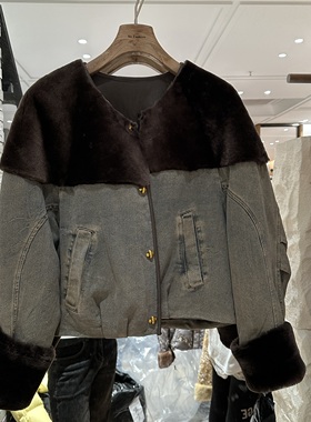 欧洲站2025冬季新款V领排扣皮毛一体设计感90鹅绒保暖外套259631