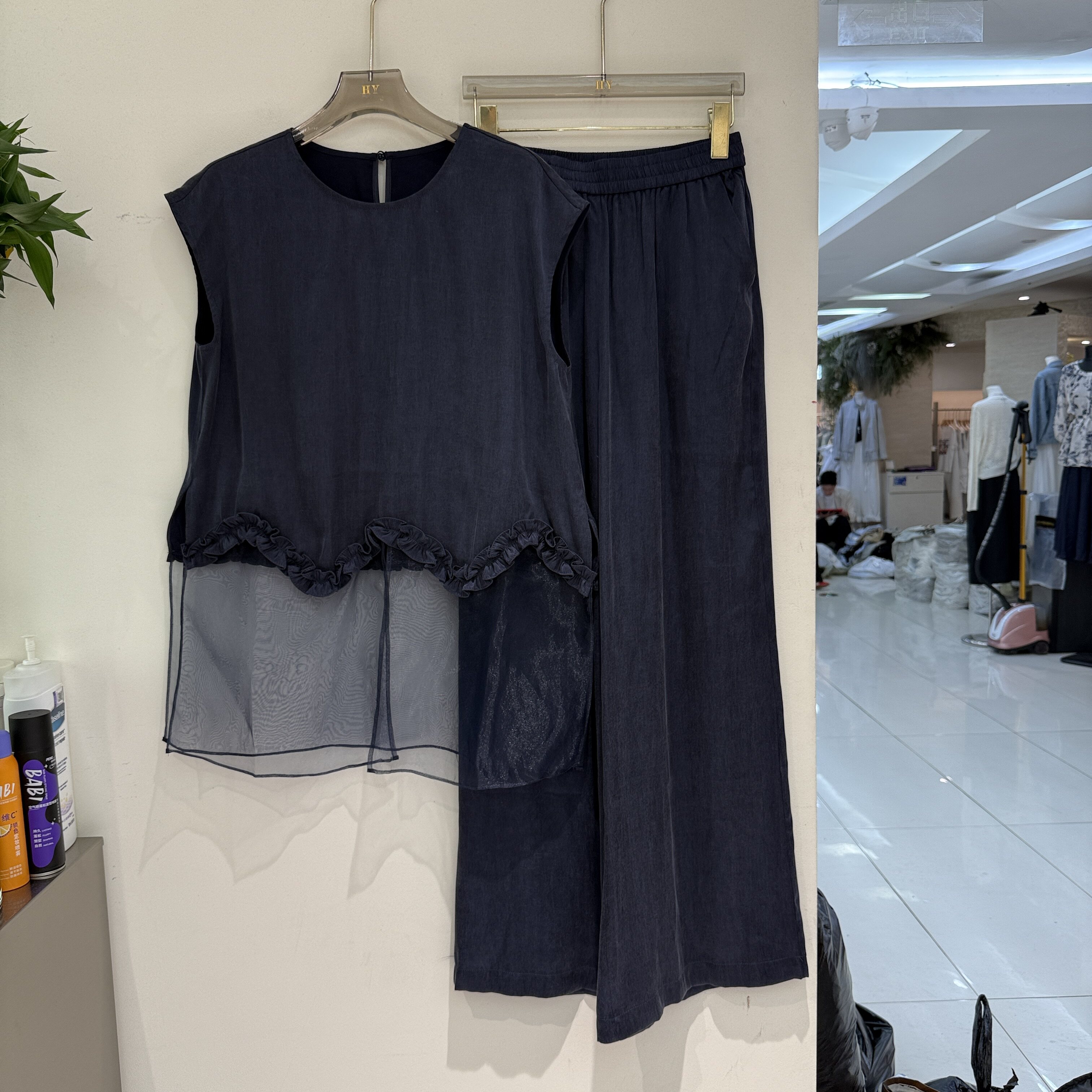 欧洲站2026夏季新款网纱木耳边拼接马夹显瘦时尚阔腿裤套装女9897