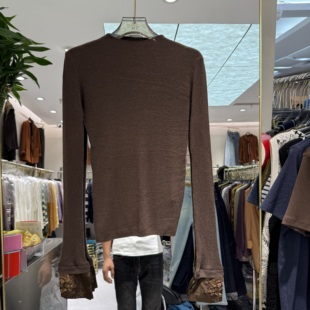 绵羊毛针织上衣609 口纯色百搭长袖 欧洲站2025冬季 圆领钉珠拼接袖