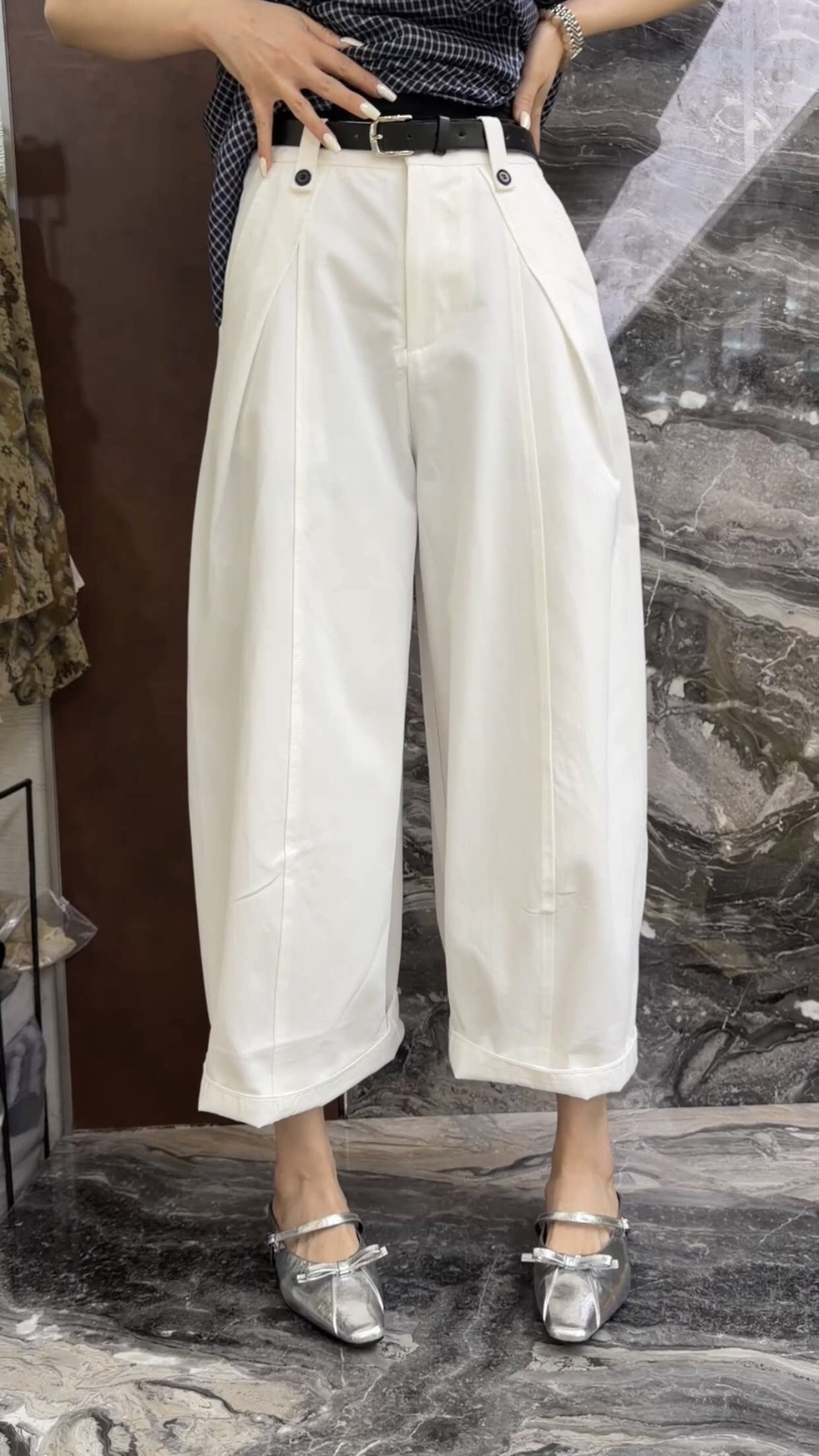 曼曼家欧货2026春夏季腰带设计感小众褶皱纯色九分休闲阔腿裤女潮