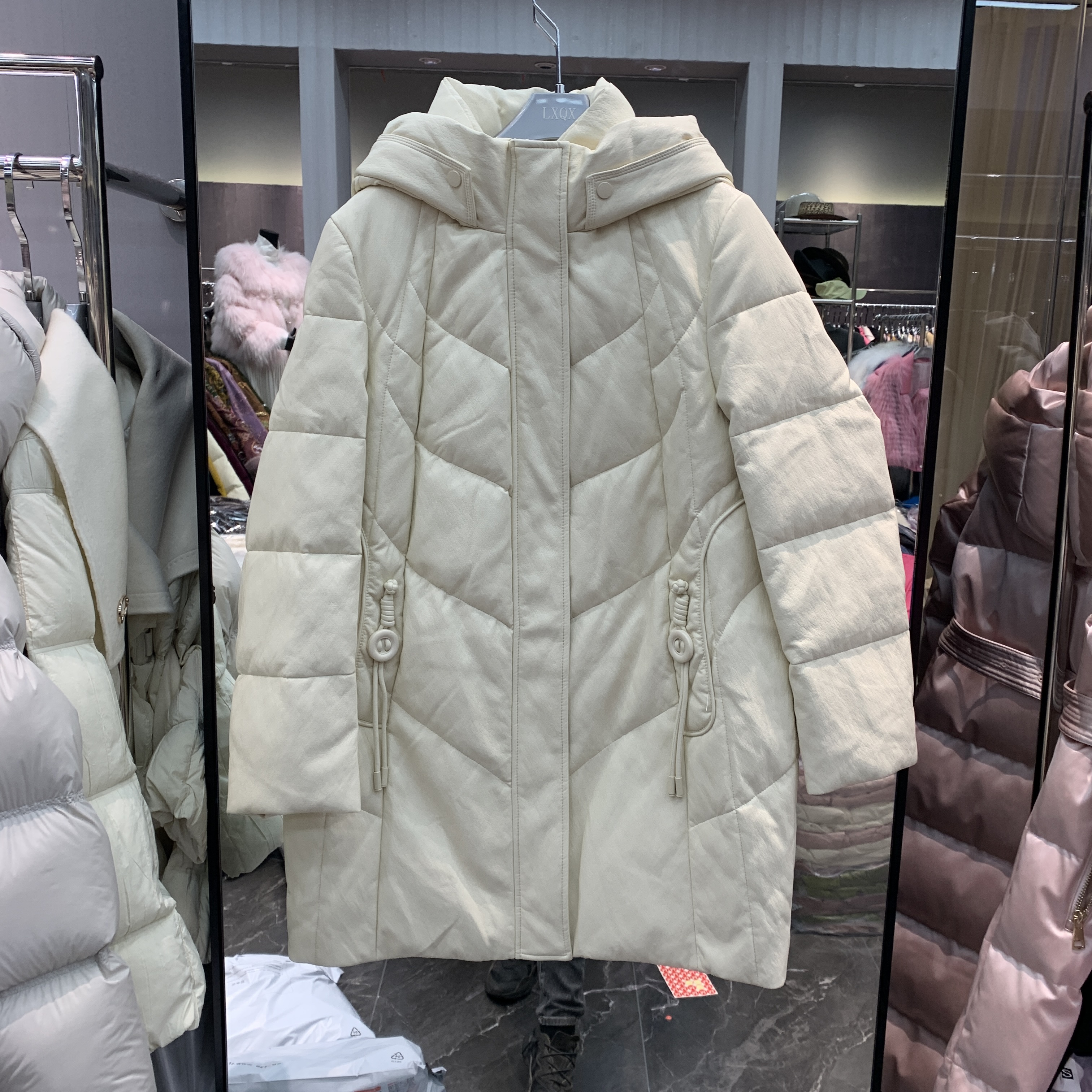 欧洲站2025冬季新款连帽拉链纯色简约百搭显瘦中长款女士白鹅绒服