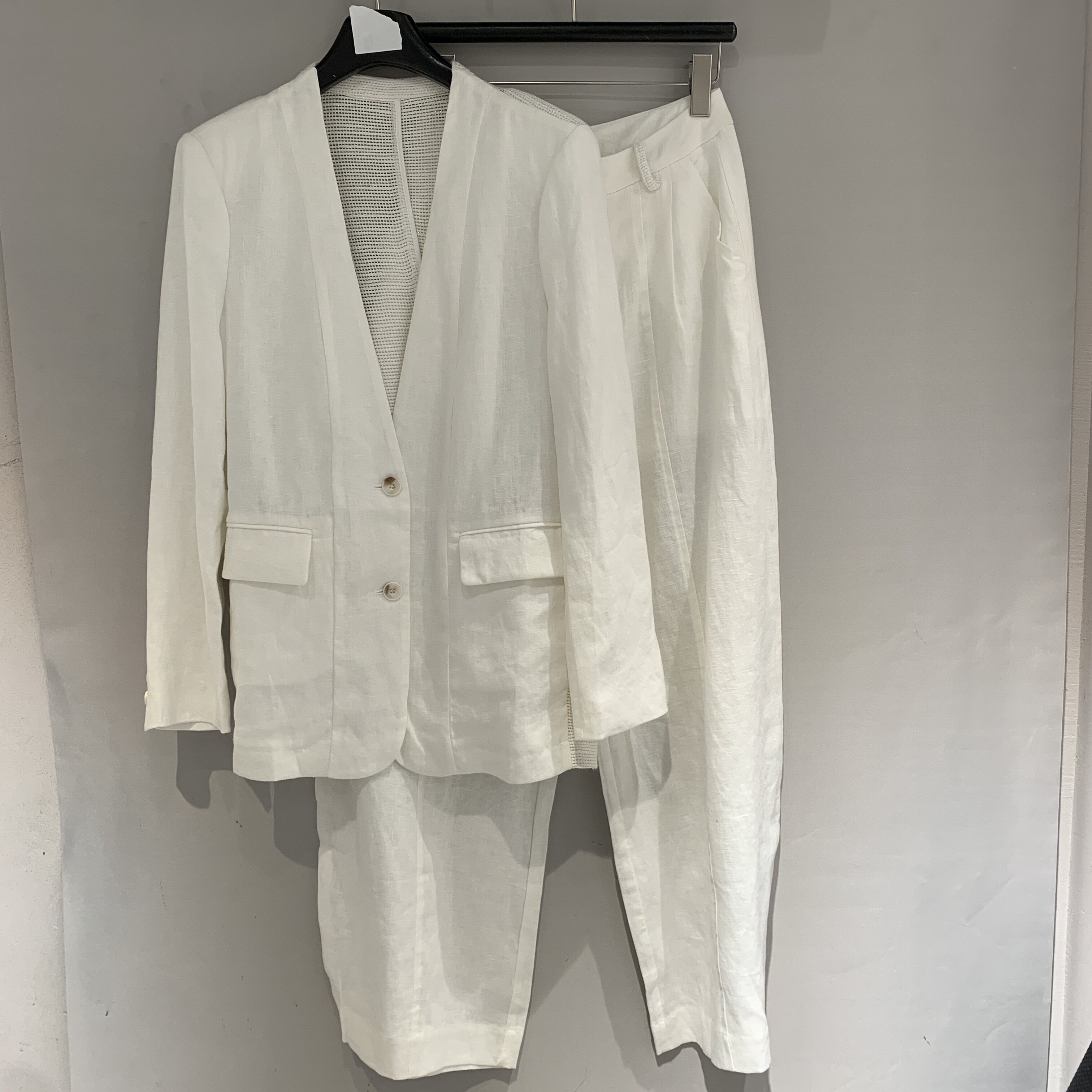 欧洲站2026春季新款v领两粒扣纯色西装马夹外套减龄阔腿裤三件套