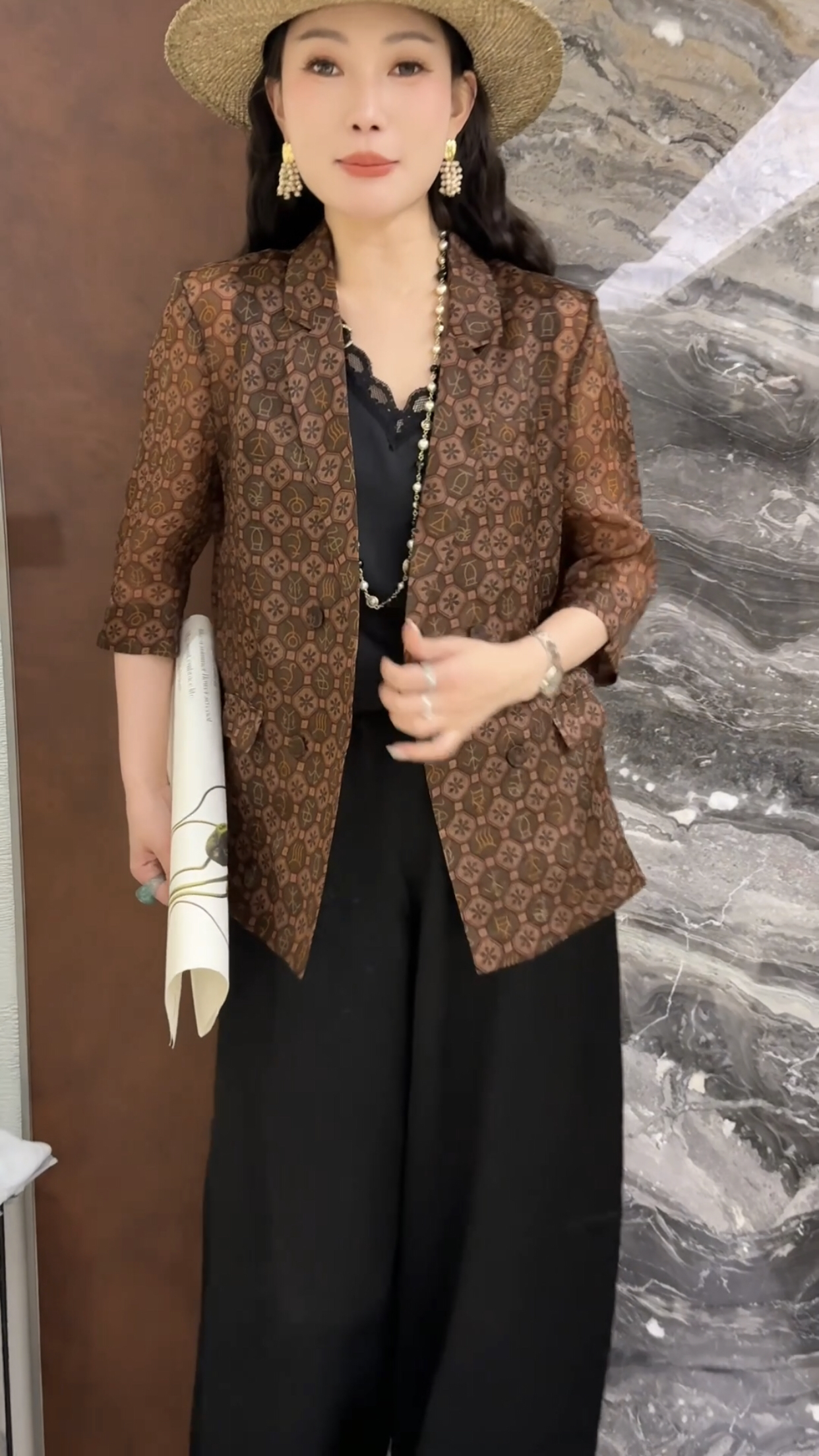 欧洲站2026秋季新款时尚复古花色百搭宽松薄款显瘦显瘦西装外套女