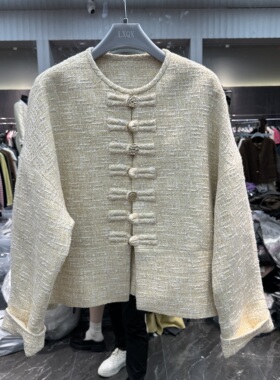 欧洲站2025秋冬新款圆领复古盘口亮线小香风高端女士短外套510610