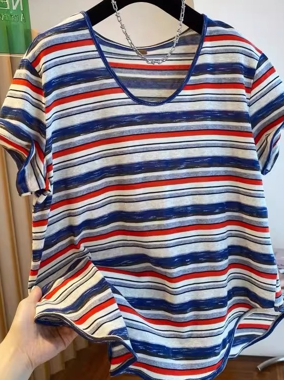 Big size 300 Jin youth Stylish and versatile tops personality Color contrast stripe Design men and women summer V Collar short sleeve T-shirt