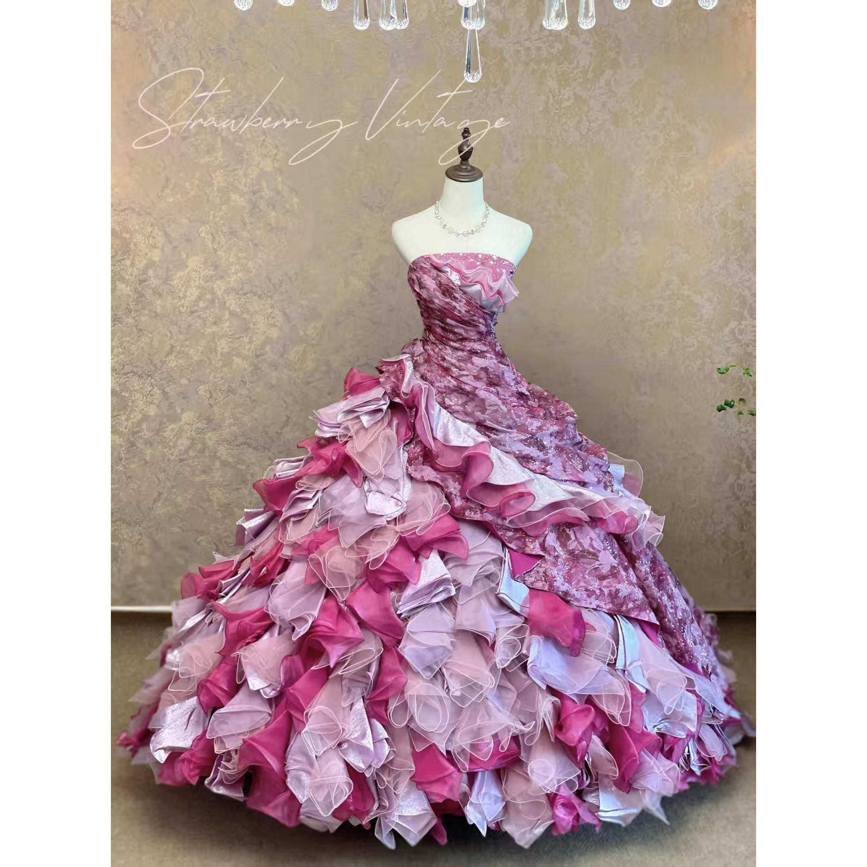公主风抹胸紫色礼服女手工立体花层叠蓬蓬纱钉珠晚礼服定制