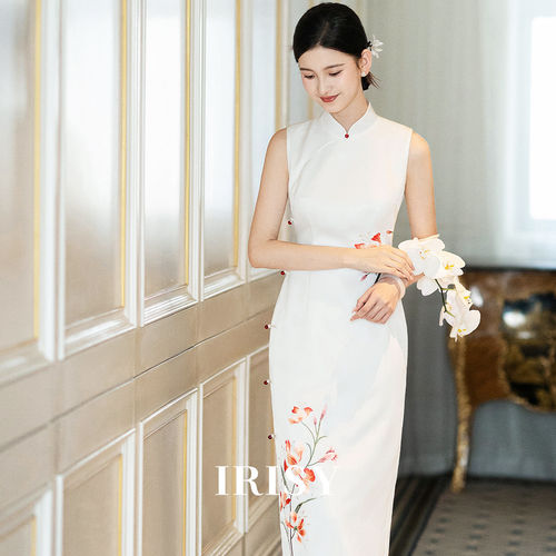 IRISY新中式订婚刺绣旗袍女