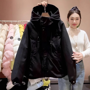 特大码300斤早春外套女2025新款ins风百搭休闲设计防风冲锋衣