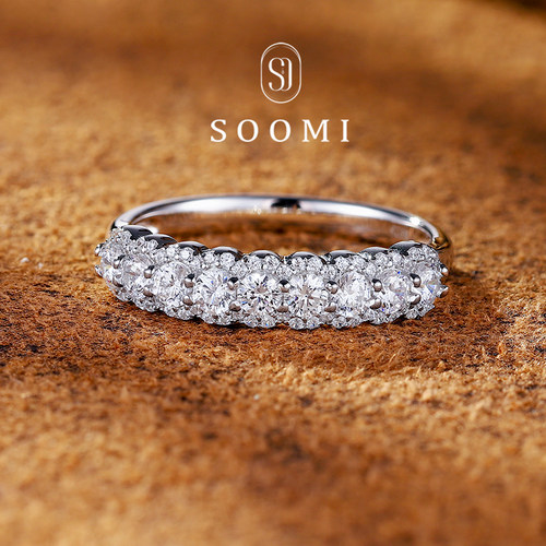 【SOOMI 寰宇】钻石切排戒5A高碳钻D色女款银镀18k金戒指礼物