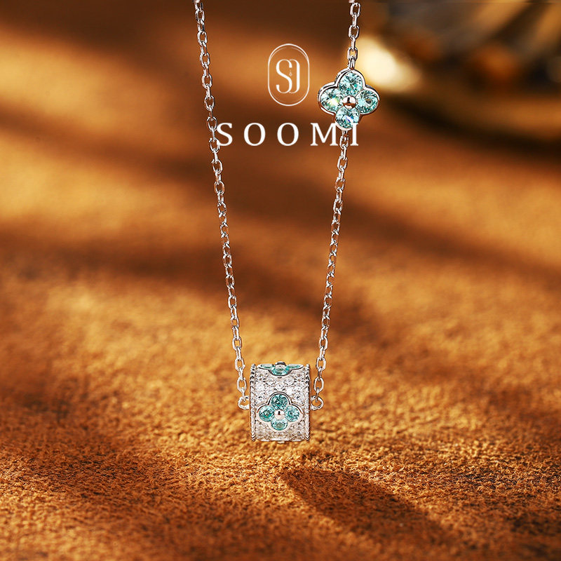 【SOOMI 花千转】海蓝宝彩宝吊坠培育蓝宝石小精致设计莫桑钻项链