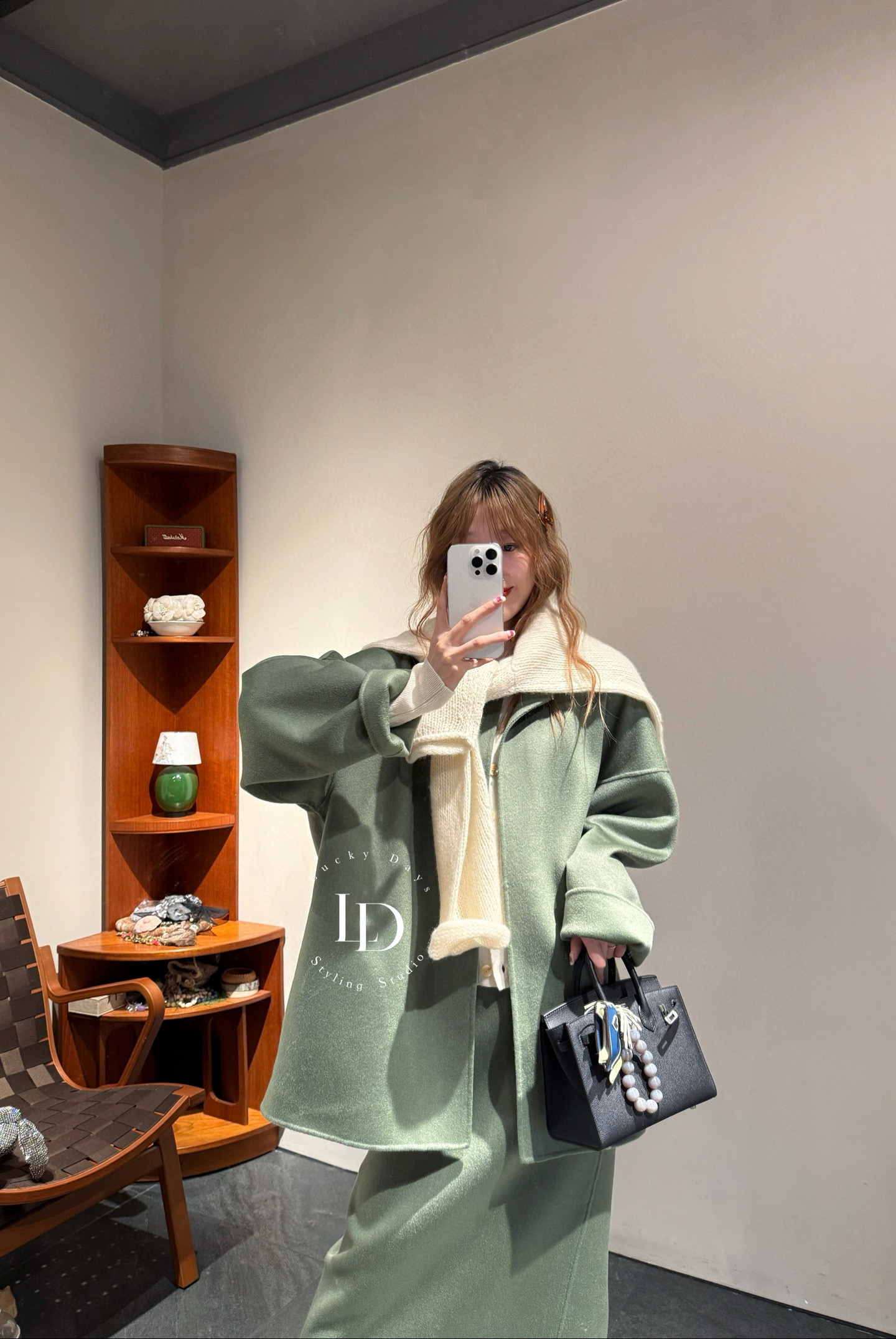 非实价2025冬季新款欧洲站潮牌简约轻奢百搭宽松休闲舒适羊绒外套