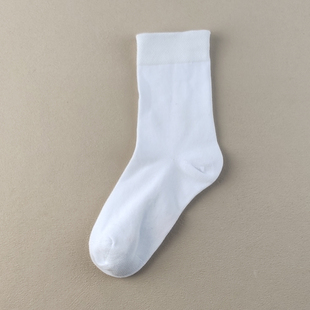 简约纯色纯棉中筒袜女士厚棉款无骨缝合学院风袜子白色运动女袜子