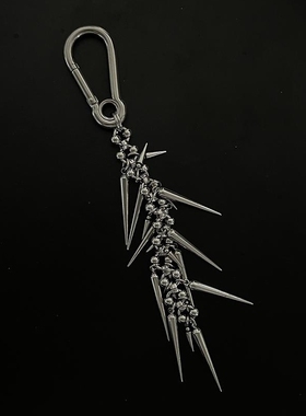Domy Land 原创带刺铆钉流苏钥匙扣挂件高级感重工潮流腰间挂饰