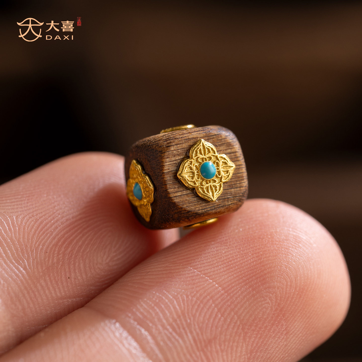 纯银镀金沉香木金刚杵隔珠
