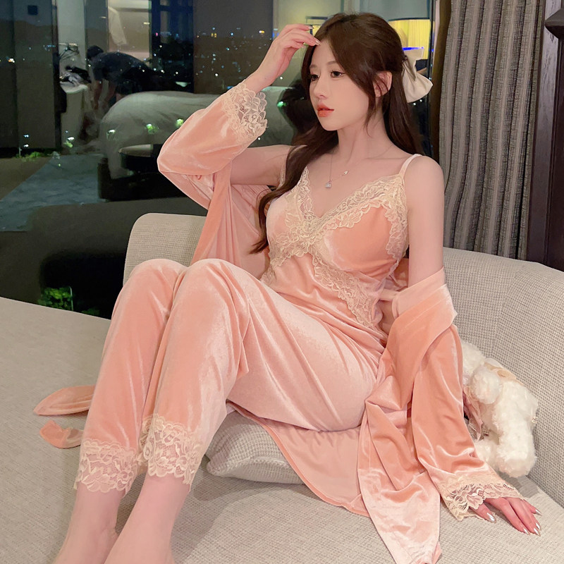 秋冬新品金丝绒睡衣女吊带胸垫长裤中长睡袍三件套装性感家居服粉