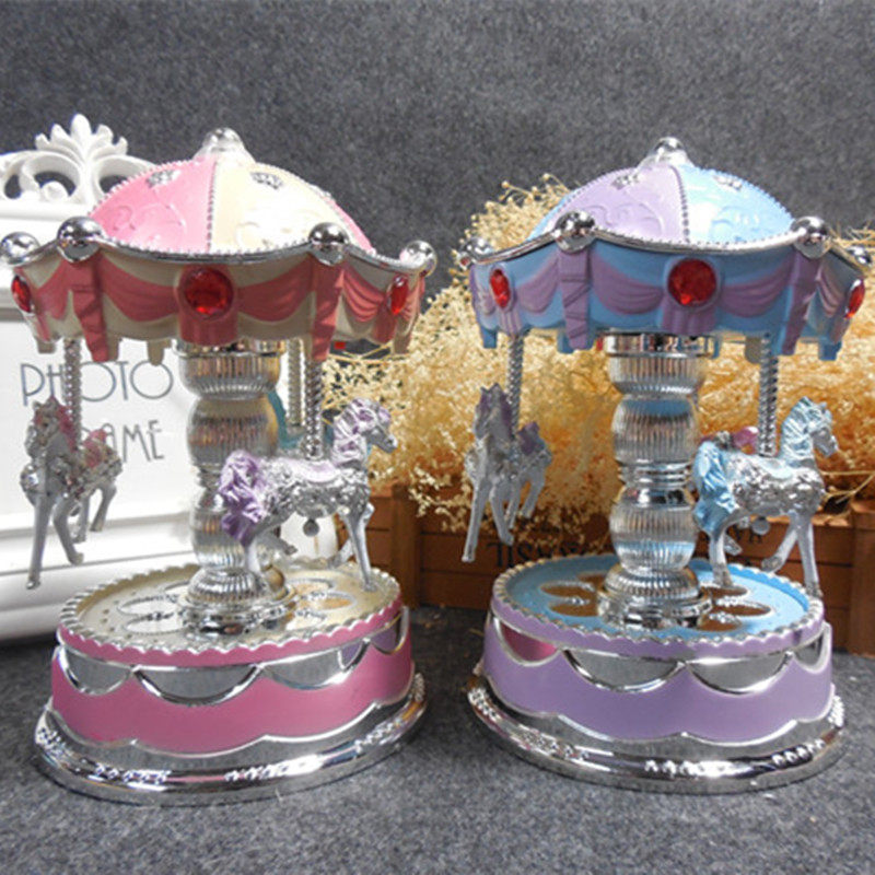 CHRISTMAS CREATIVE LIGHT CAROUSEL MUSIC BOX MUSIC BOX BIRTHDAY GIFT FOR GIRLS AND CHILDREN BOUTIQUE ORNAMENTS