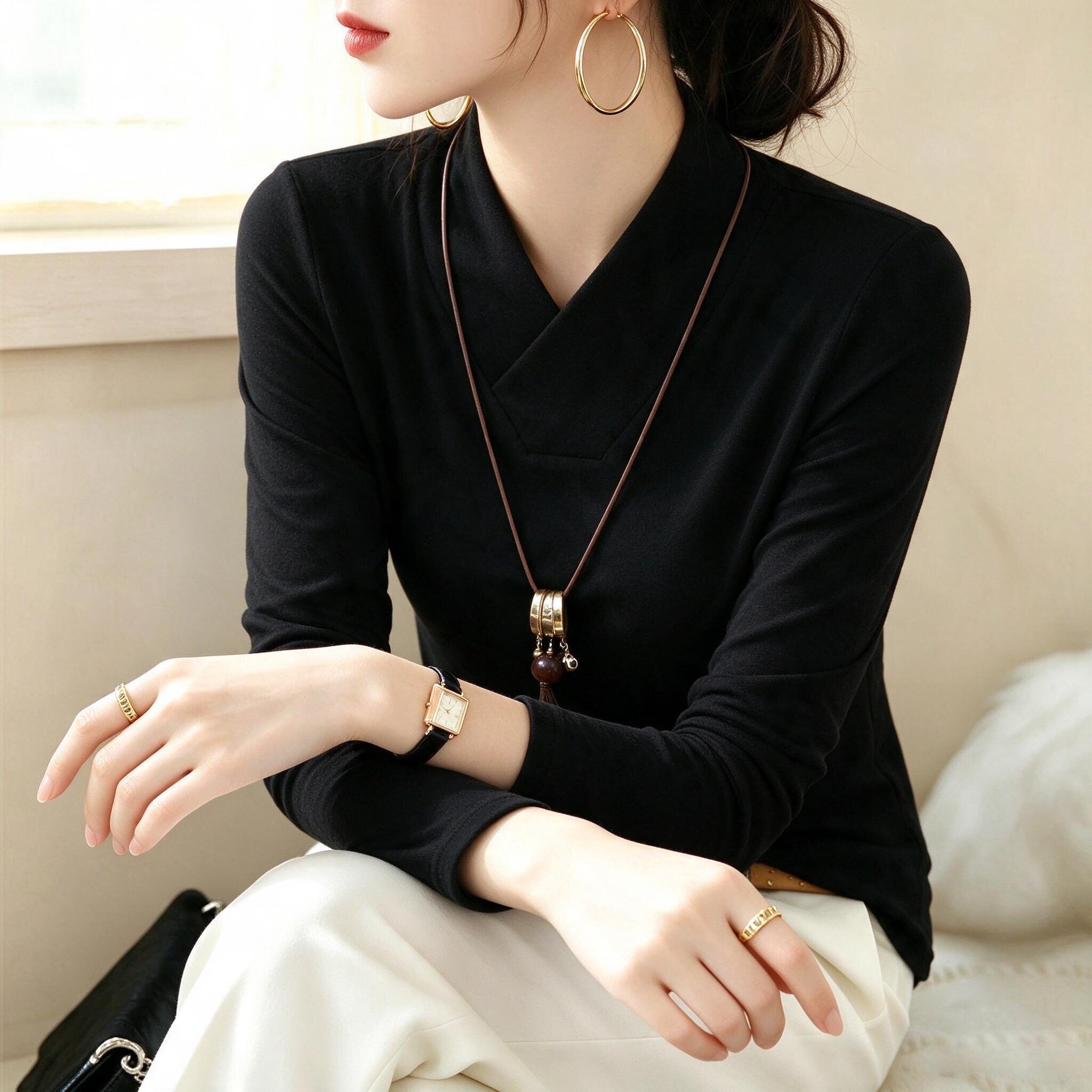 德绒秋冬薄绒保暖v领长袖打底女款宽松显瘦外穿内搭上衣纯色时尚