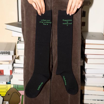 VM香草山 行走的小文字 小腿袜纯棉显瘦长筒袜春秋黑灰女袜中筒袜
