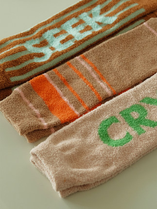 VM香草山 绒绒袜 原创设计羽毛绒袜子无跟加厚秋冬天女家居袜睡眠