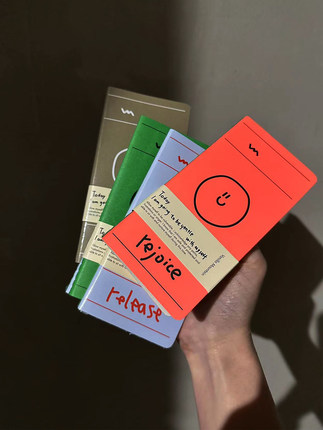 VM香草山 情绪记录册 迷你便携方格笔记本车线随身留言记录备忘录