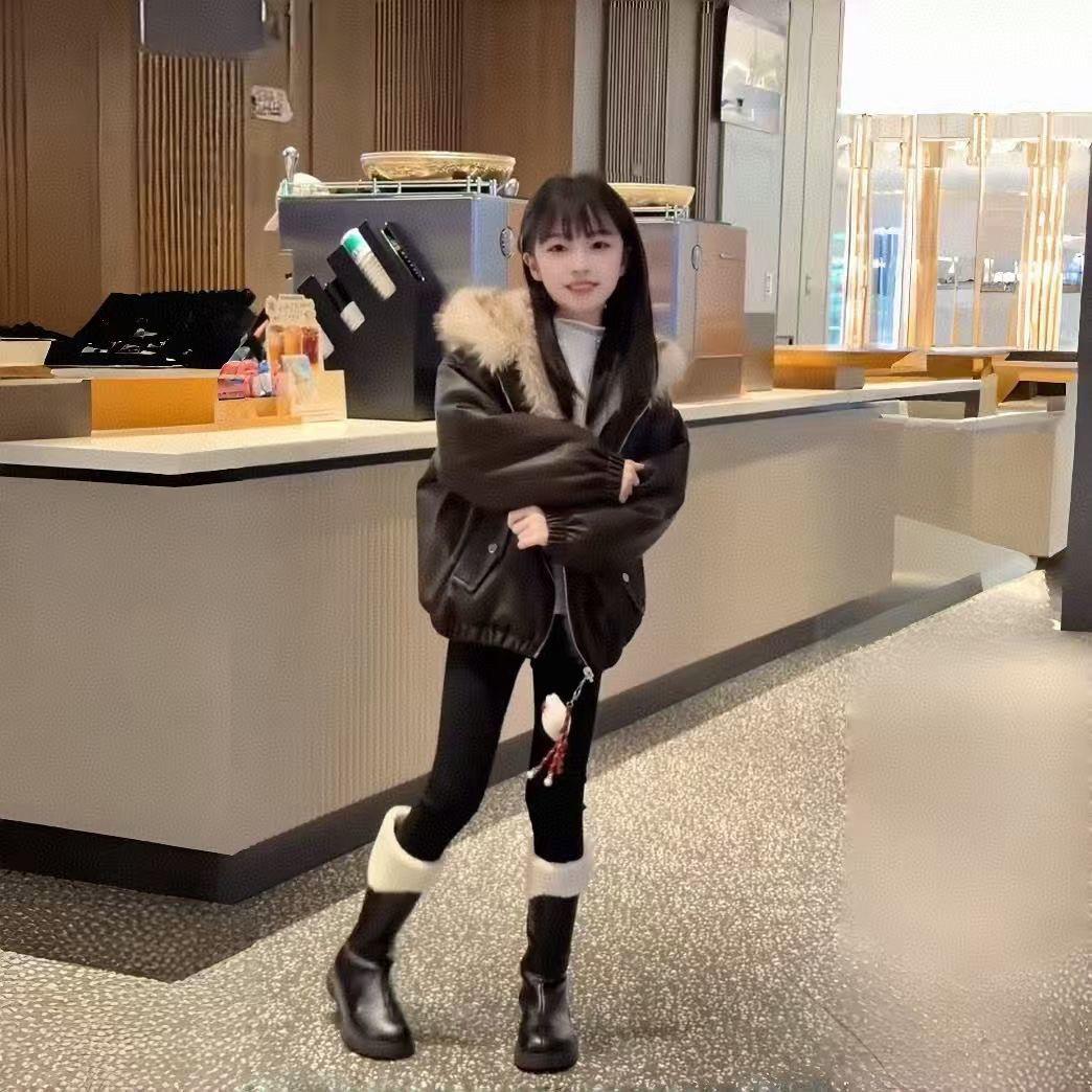 女童两面穿连帽棉服儿童秋冬季加绒皮衣毛绒绒短款仿皮草加厚外套