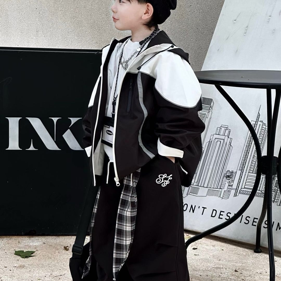 儿童冲锋衣套装2026秋天新款儿童外套帅气套装男童装百搭黑色裤子,童装/婴儿装/亲子装,套装,淘宝优惠券,粉丝福利购,淘宝优惠卷