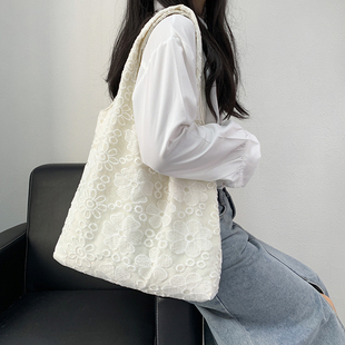 2026蕾丝文艺小清新小仙女国风民族高颜值淑女帆布包大容量手提袋